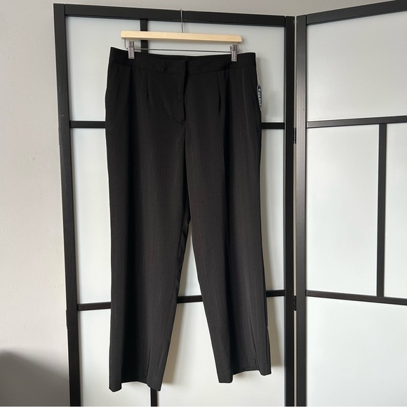 [14p] NWT Tabi Women’s Black and Silver Pinstripe Structured Trousers - Picture 2 of 9